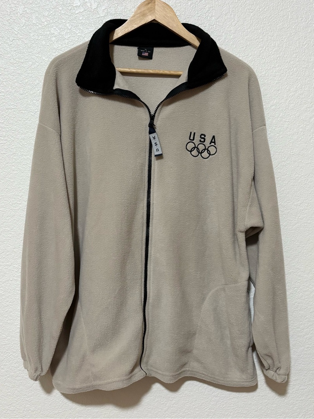 Vintage 90s Team USA Olympic Fleece Jacket XL Made in USA Tan Black